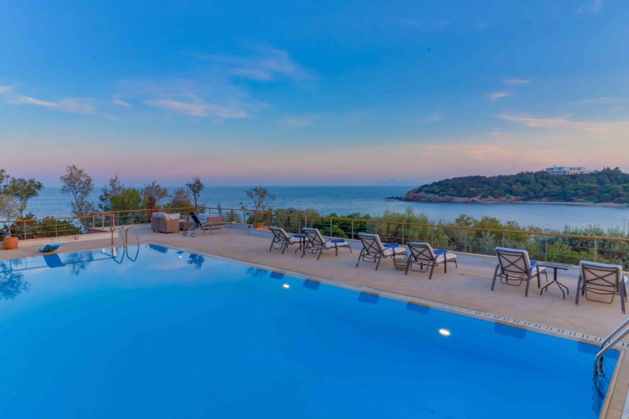 סוניו Black Diamond Beachfront Pool Villa Pasithea In Sounio, Athens מראה חיצוני תמונה