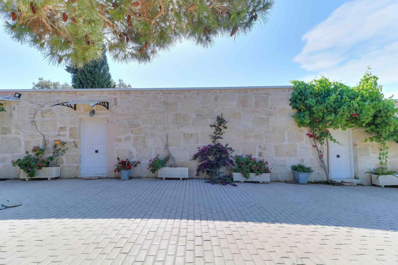 סוניו Black Diamond Beachfront Pool Villa Pasithea In Sounio, Athens מראה חיצוני תמונה