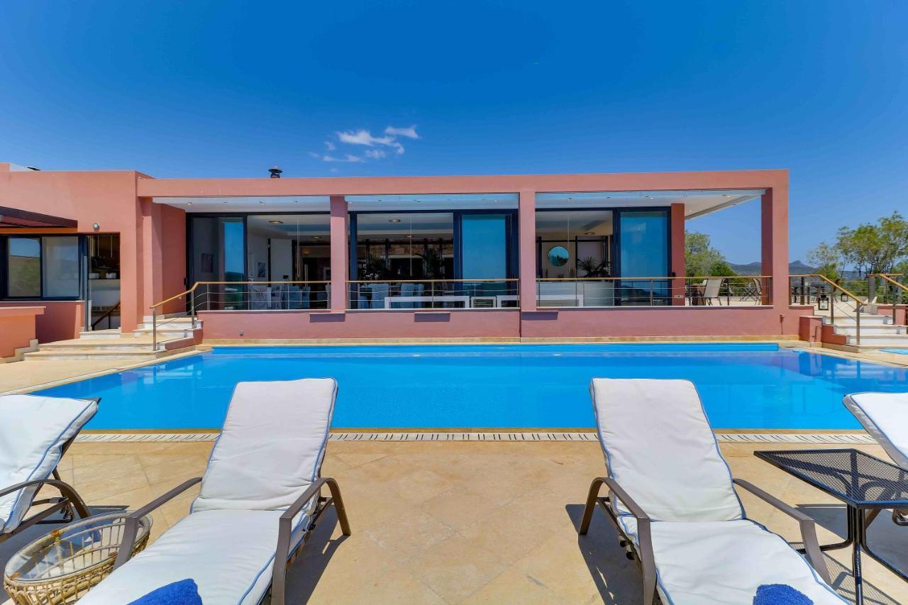 סוניו Black Diamond Beachfront Pool Villa Pasithea In Sounio, Athens מראה חיצוני תמונה